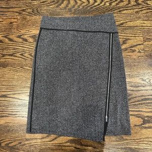 NWOT Asymmetric Tweed-like skirt with zipper detail